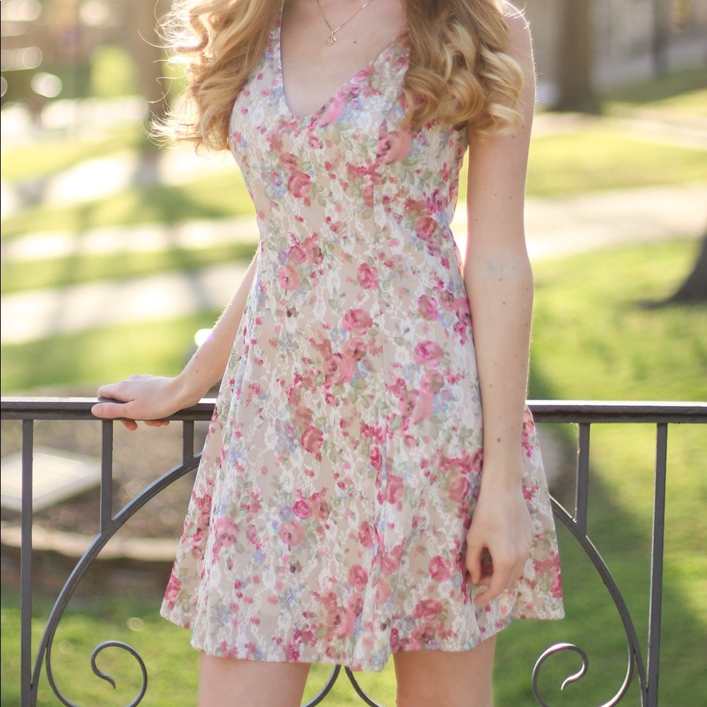 Francesca’s Floral Lace Sundress